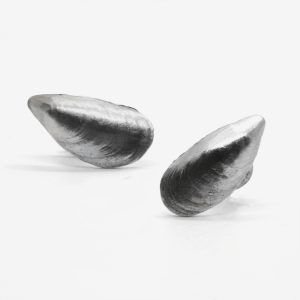 Clous coquilles de moule