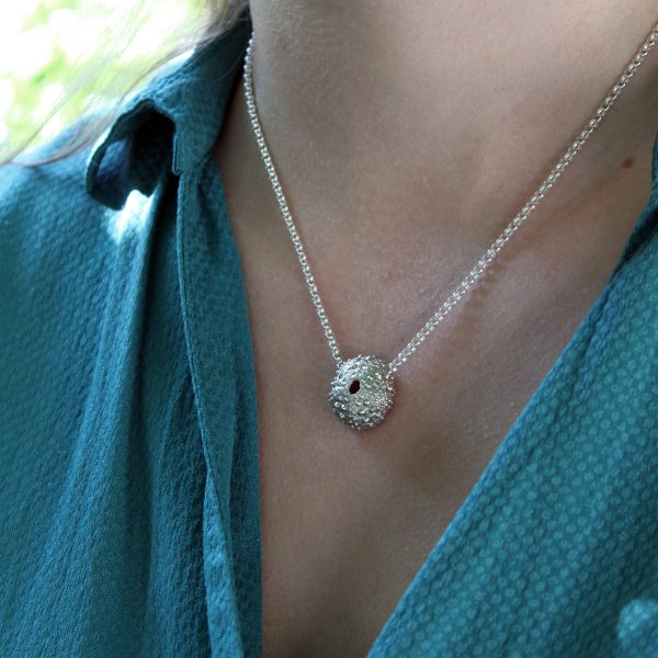 Collier grand oursin ovale – Image 6