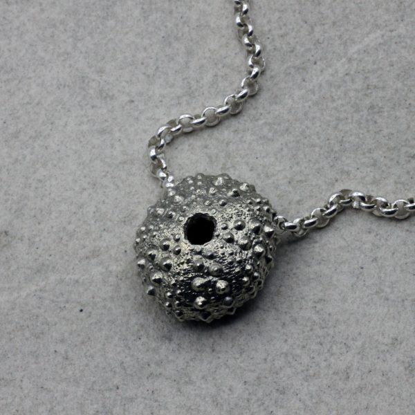 Collier grand oursin ovale – Image 7