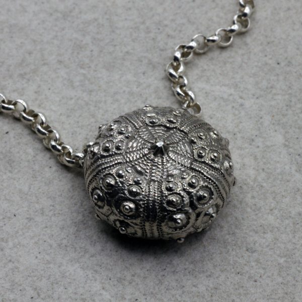 Collier oursin fermé – Image 2