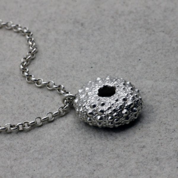 Collier petit oursin ovale – Image 5